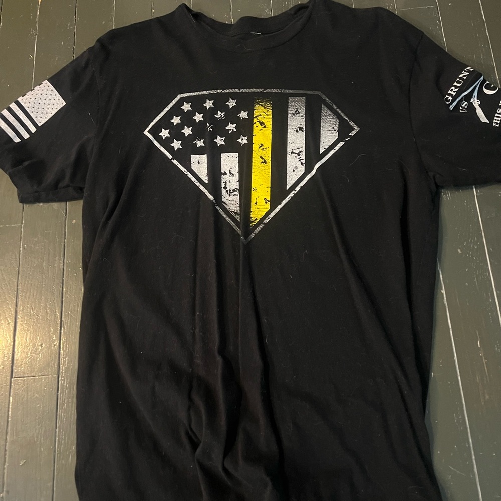 Grunt Style 9-1-1 shield tshirt